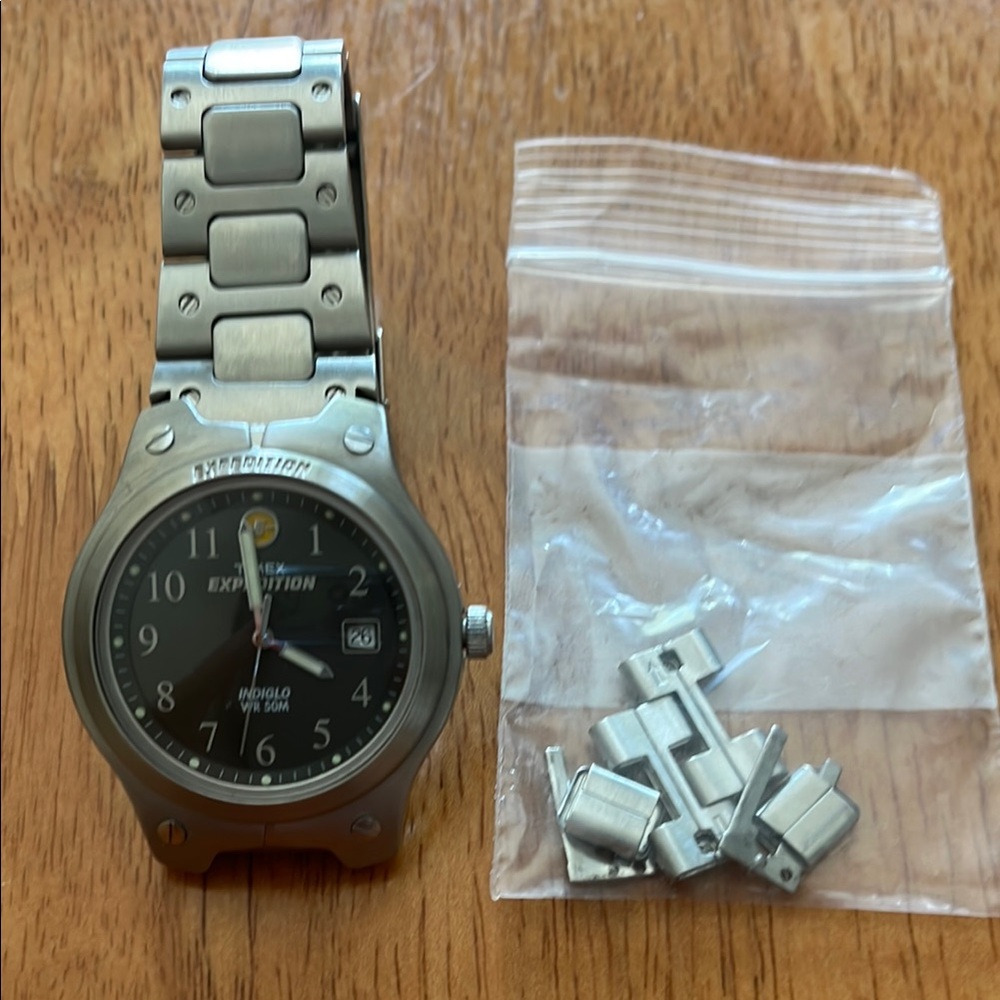 Timex Silver Smartwatch with Sleek Design